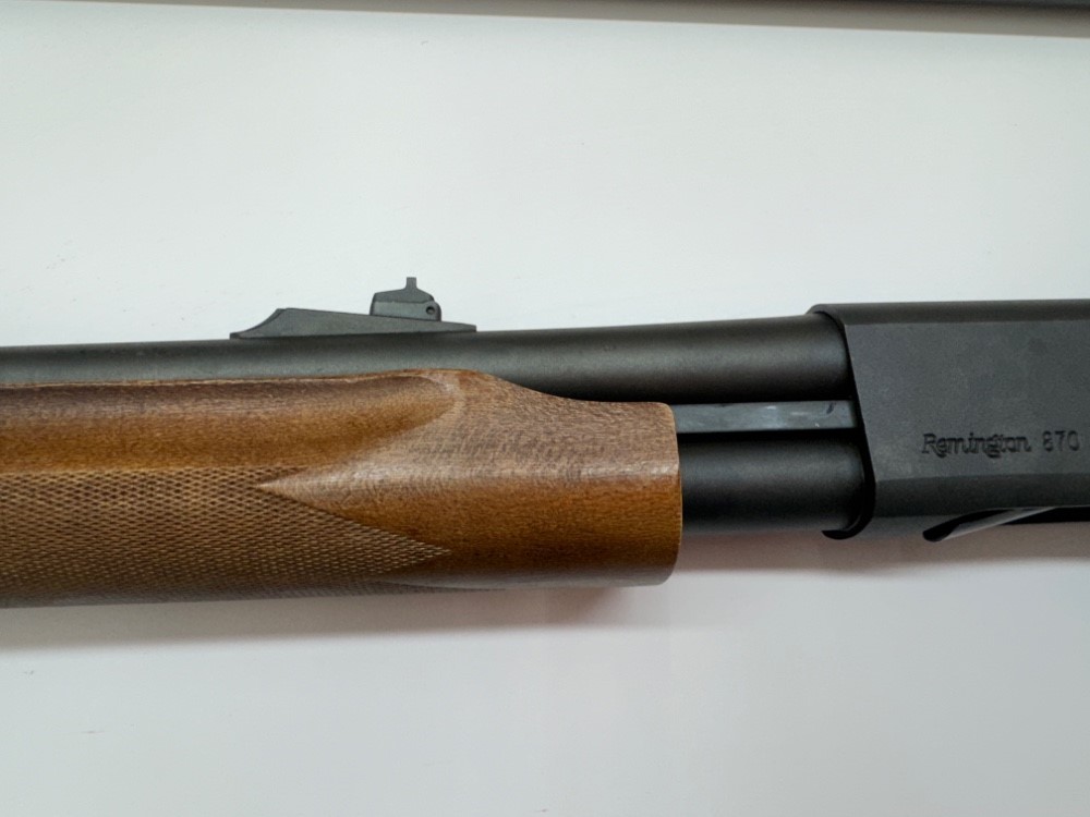 ALMOST NEW! - Remington Model 870 Express Magnum Pump Shotgun in 12 ga-img-13
