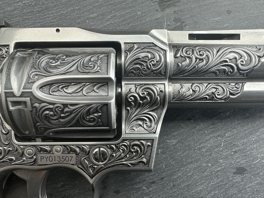 FACTORY 2ND - Colt Python 2020 ENGRAVED by Altamont 6" .357 Mag Stainless-img-7