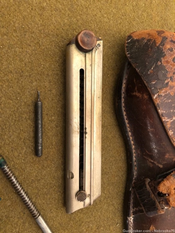 Original WW1 P08 Luger holster magazine and tools nice rig -img-8