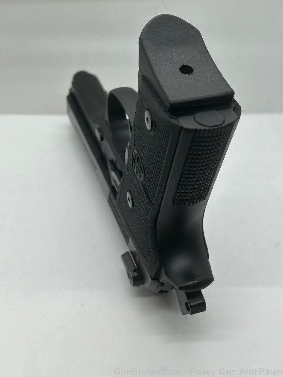 NIB Beretta 92X Compact 9mm 8 Mags J92C921G 92 -img-24