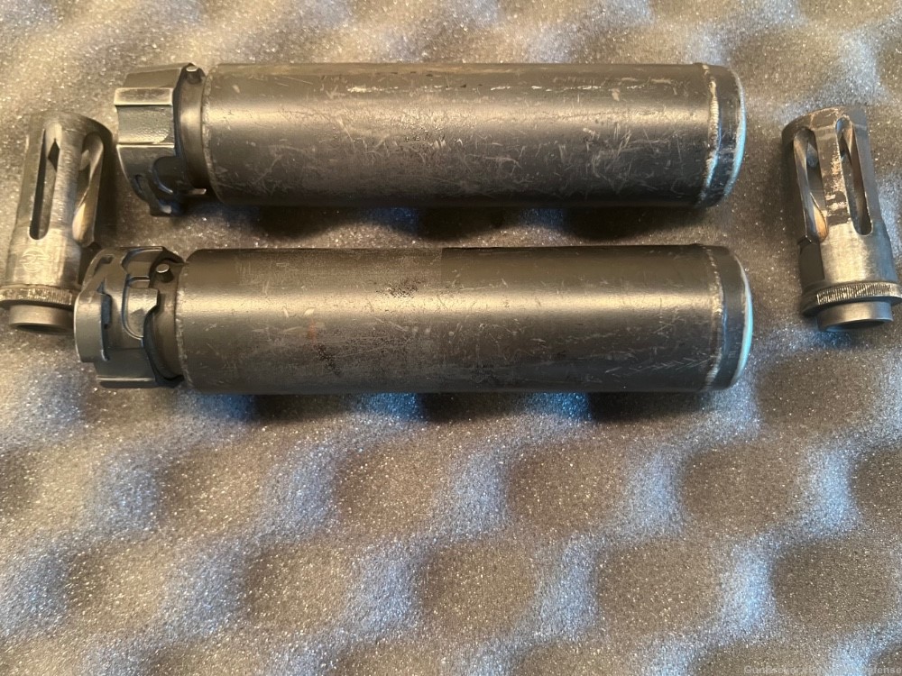 Surefire FA556k Suppressors with 212 CTN FH and Sequential S/N - Rare-img-1