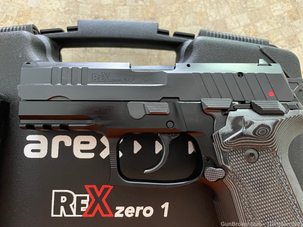 Arex Zero 1 9mm SA/DA Sig P226 clone metal w/ orig box, g10 grips  & 2mag-img-3