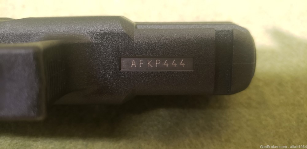 Glock 19M FBI Contract Gun 9mm 15 Round NIB UM1950333 USA Made-img-4