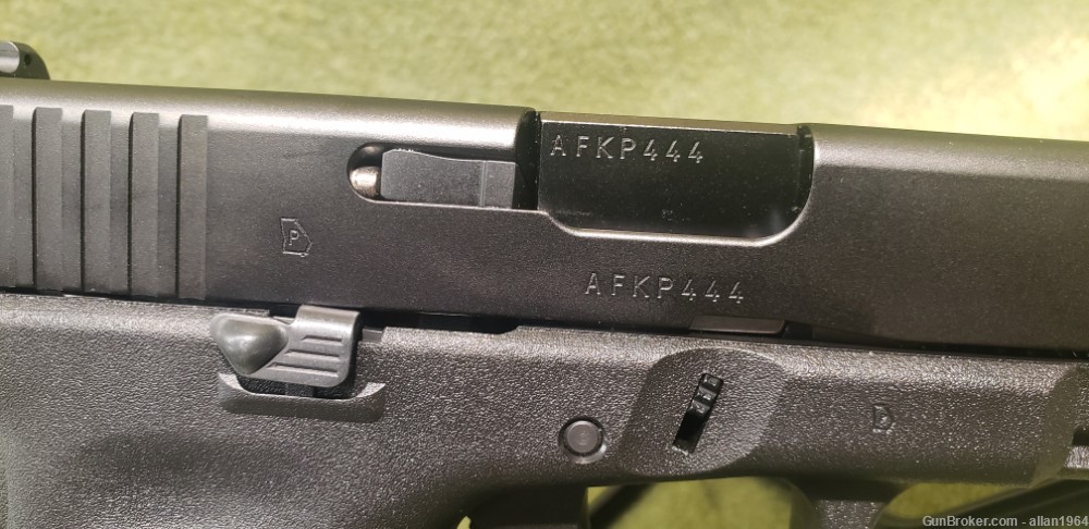 Glock 19M FBI Contract Gun 9mm 15 Round NIB UM1950333 USA Made-img-3