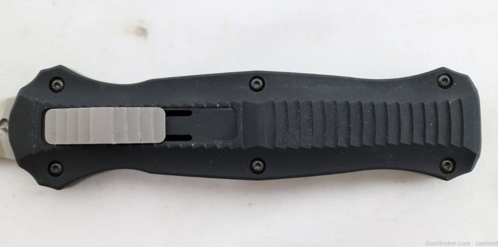 Benchmade Infidel 3300 Double-Action OTF 3.9” Knife - Black -img-2