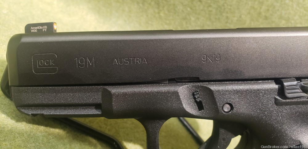 Glock 19M FBI Contract Gun 9mm 15 Round NIB PM1950333 Austrian Made-img-5
