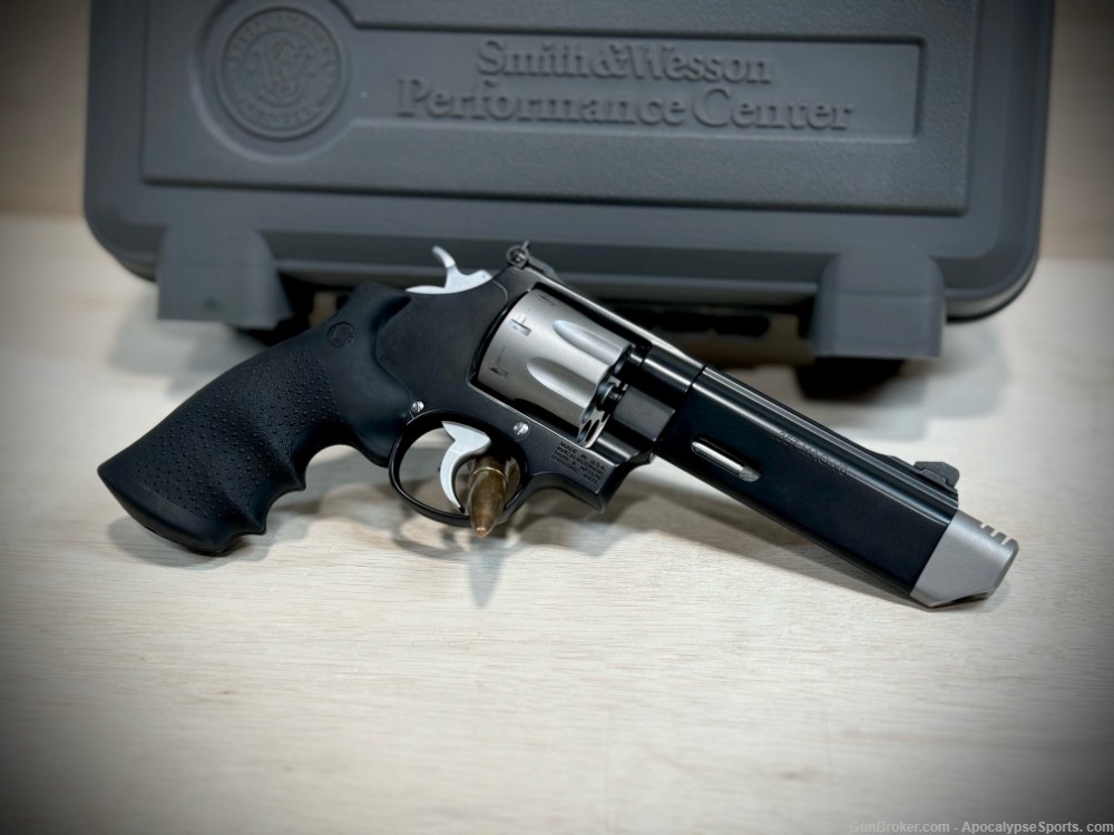 Smith & Wesson 627 V-comp S&W 627 V Comp Wesson & Smith-627 S&W V-Comp-img-1
