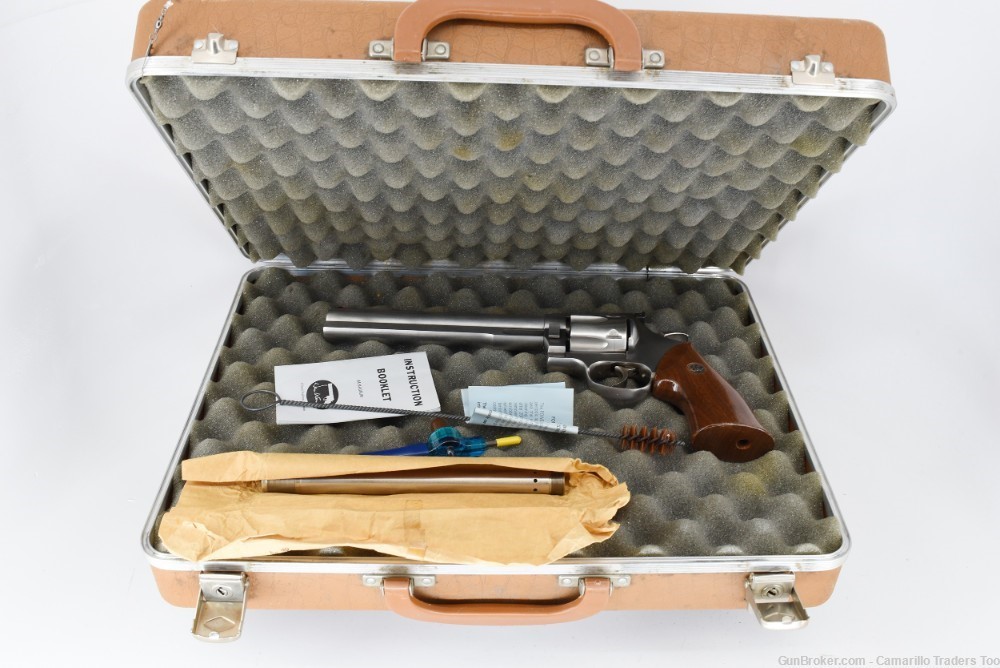 Dan Wesson 744 VH .44 Mag 8" bbl Pistol Kit w/ Spare Barrel, Tool & Box-img-2