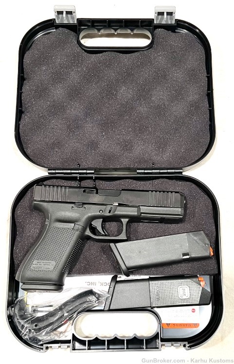 LNIB Glock 20 Gen 5 MOS, 10mm, 3 magazines-img-0