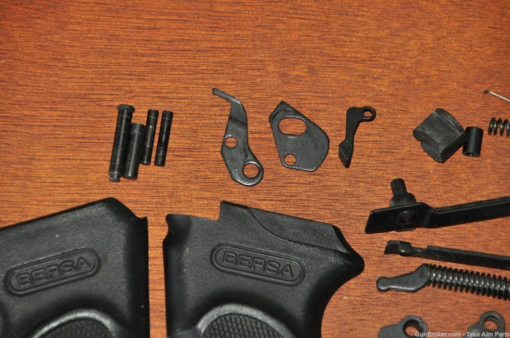 Bersa Thuder 380ACP Grips Trigger Hammer Mag & Parts-img-2