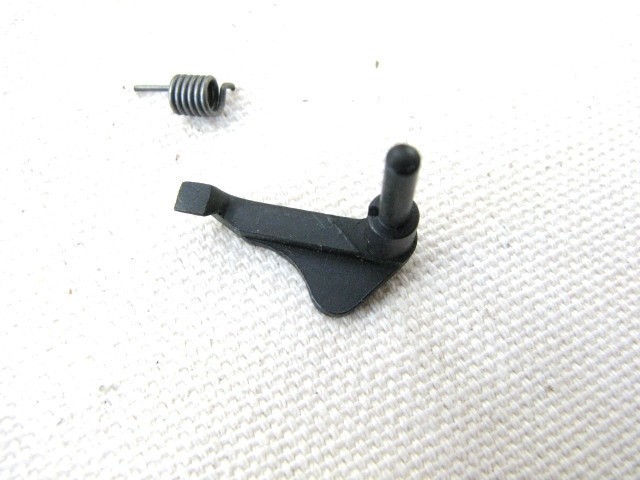 S&W .22 Model 41 magazine disconnector & spring-img-1