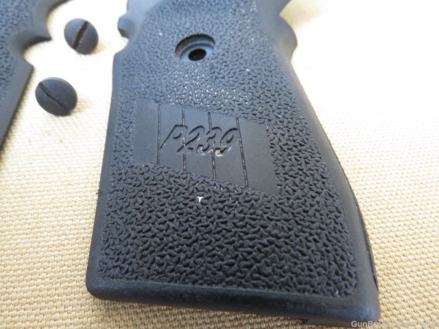 Sig Sauer Model P239 Black Plastic Grips & Grip Screws Parts Sigarms-img-4