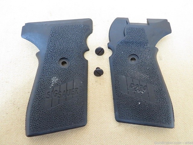 Sig Sauer Model P239 Black Plastic Grips & Grip Screws Parts Sigarms-img-0