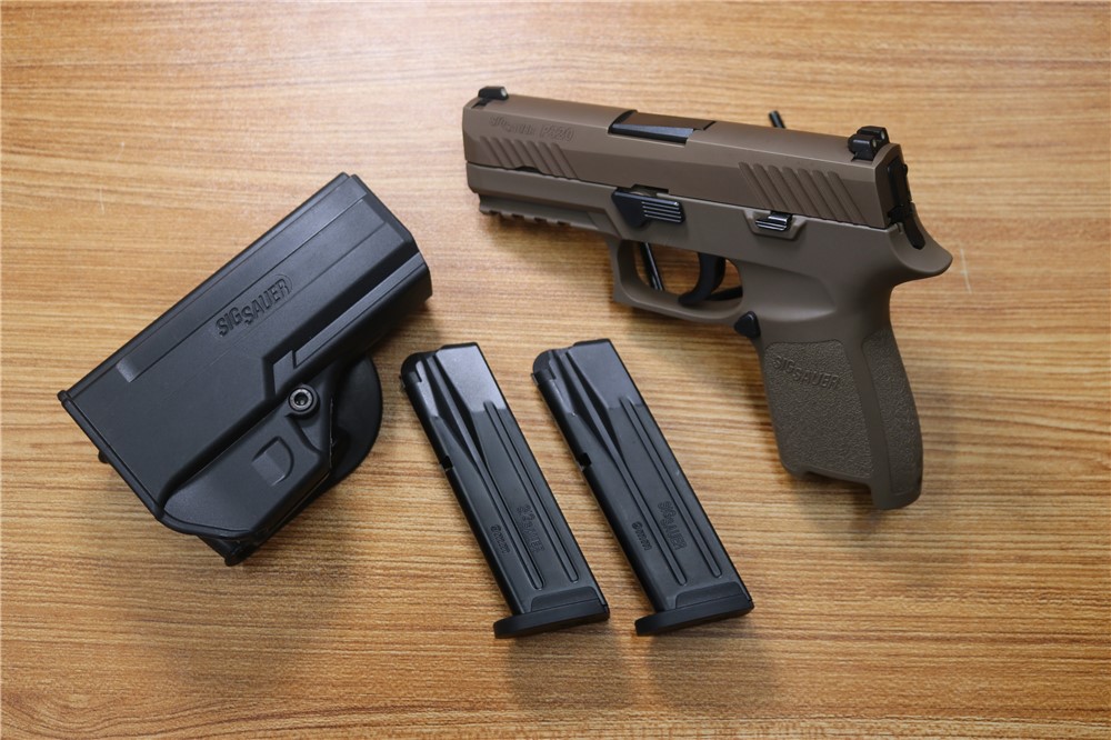 Sig Sauer P320 9mm Compact FDE 3.9" Barrel Box Holster 2 Mags 15 Rounds-img-9