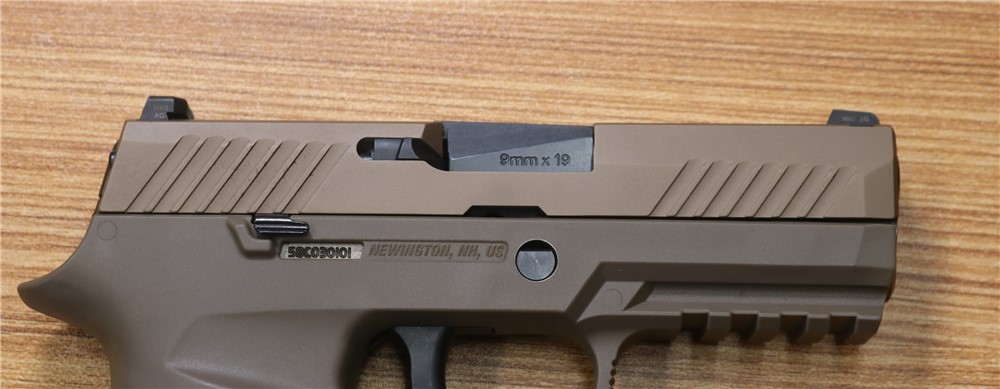 Sig Sauer P320 9mm Compact FDE 3.9" Barrel Box Holster 2 Mags 15 Rounds-img-5