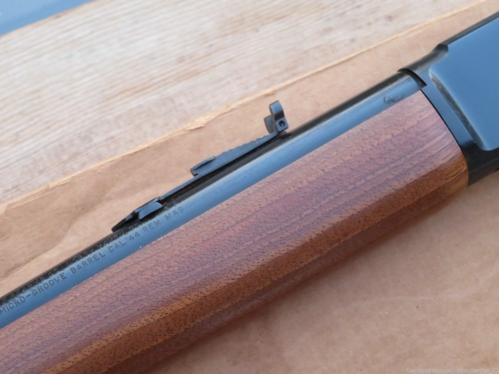 Marlin 1894 94 44 magnum lever rifle with ORIGINAL box 1977 pre safety-img-26
