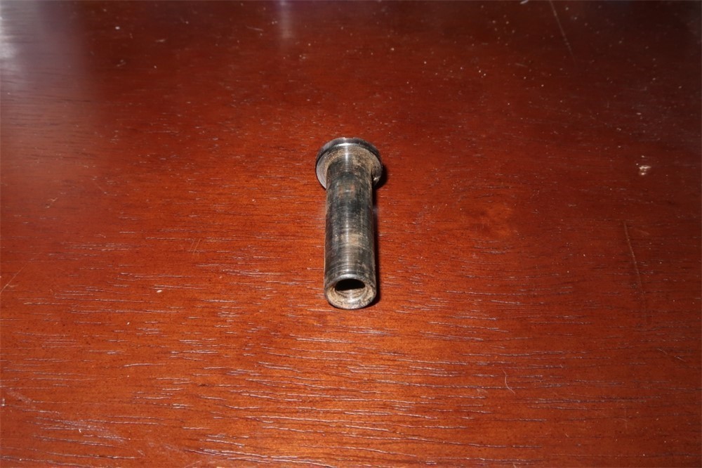 mossberg 190 Bolt Action Stock / Recoil Plate Screw Nut-img-1