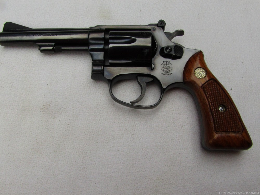 Smith & Wesson Model 34-1 .22/32 Kit Gun, .22LR, 4" Barrel-img-1