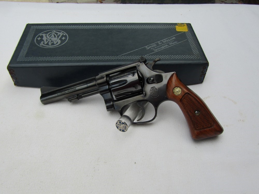 Smith & Wesson Model 34-1 .22/32 Kit Gun, .22LR, 4" Barrel-img-0