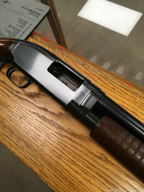 Winchester Model 12 shotgun 12 gauge modified bore no rib 40’s-img-19