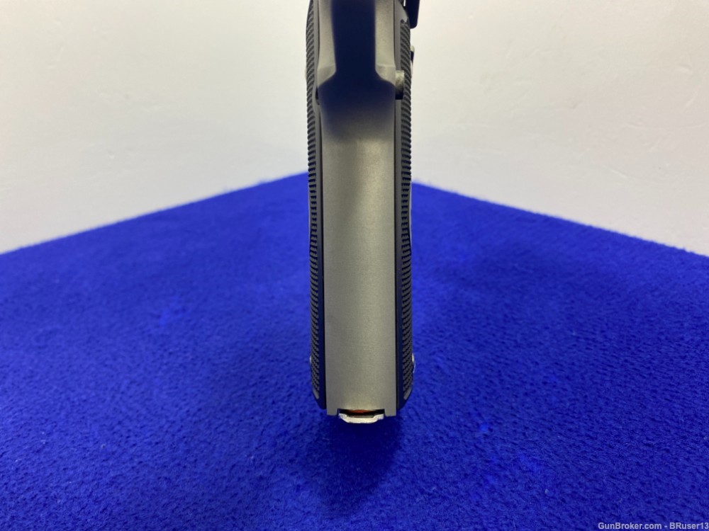 Coonan Classic Mod. B .357mag Stainless 5" *EXCELLENT AMERICAN MADE PISTOL*-img-40