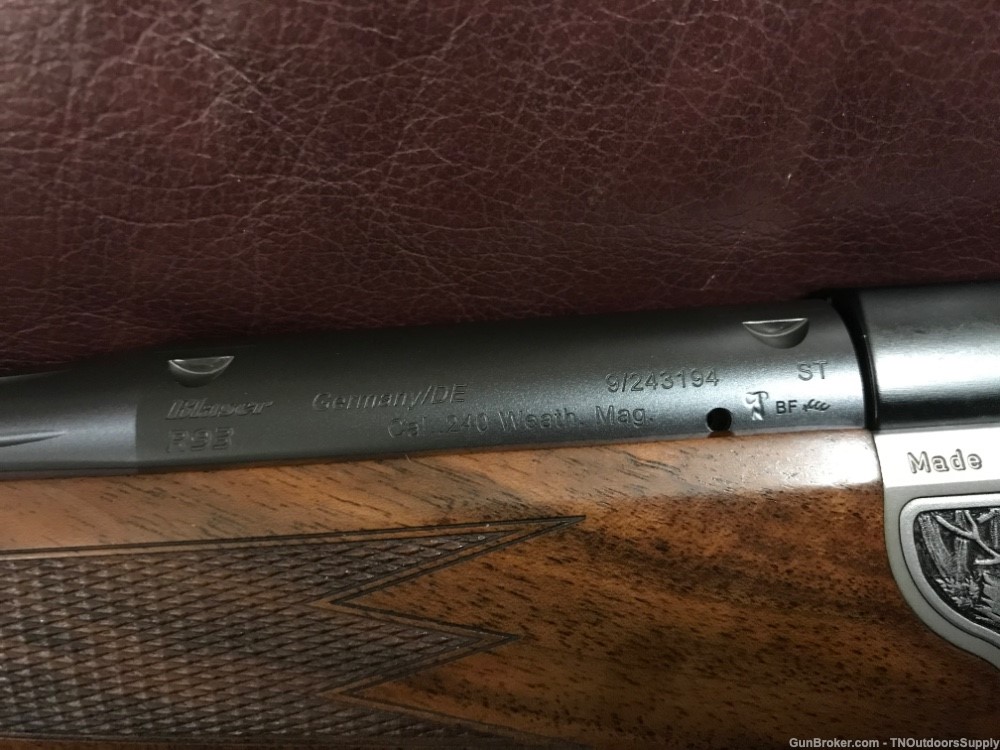 Blaser R93 Luxus 240 Weatherby Mag FLUTED  RARE ! TRADES / LAYAWAY ??-img-32