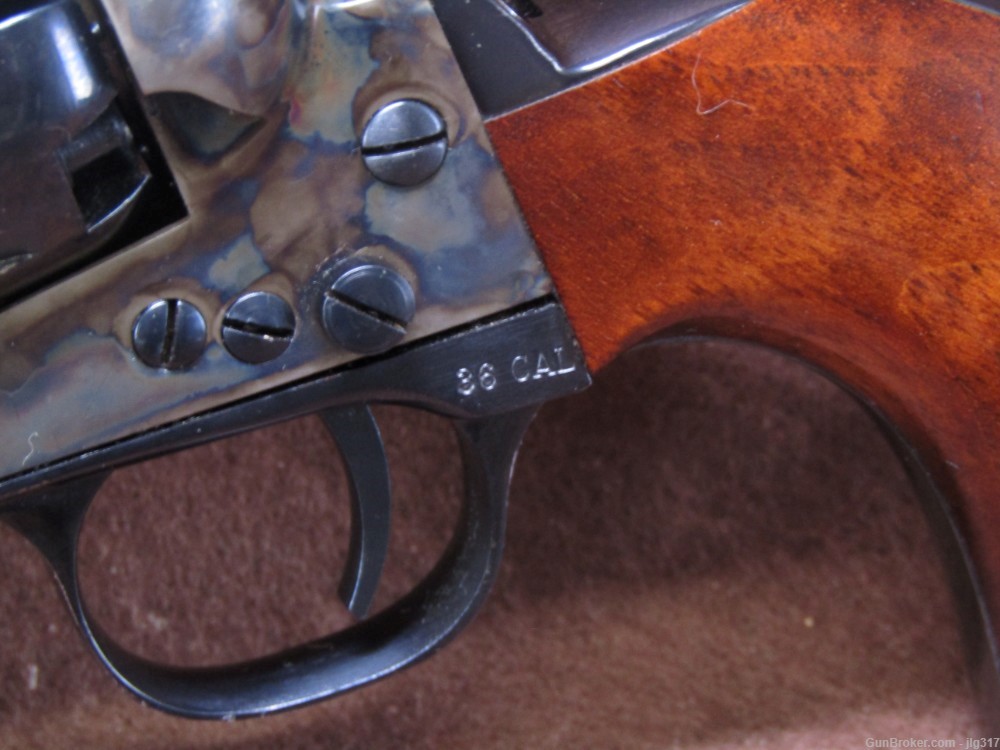 Colt Signature Series 1851 36 Navy 6 Shot Black Powder Percussion Revolver-img-10