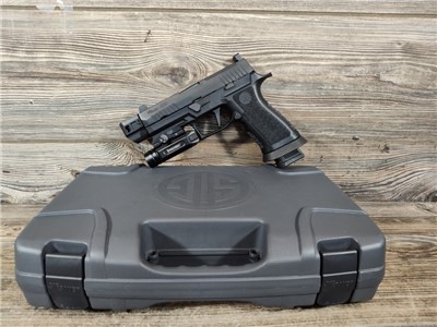 Sig Sauer P320 9mm w/ Compensated 4.5" Barrel, Protec Light, & Other!