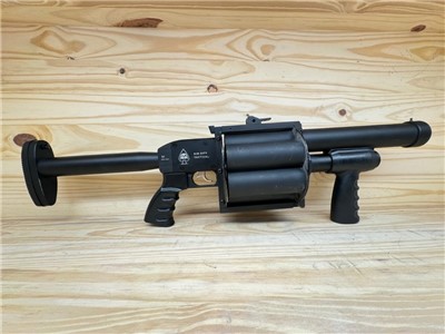 SIN CITY TACTICAL 6 SHOT ROTARY FLARE LAUNCHER W/ RELOADING SUPPLIES!