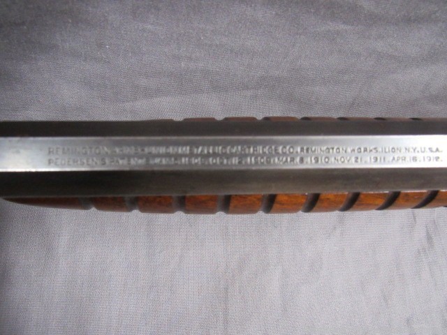Remington Model 12 Take Down with Octagon Barrel Very Nice !-img-20