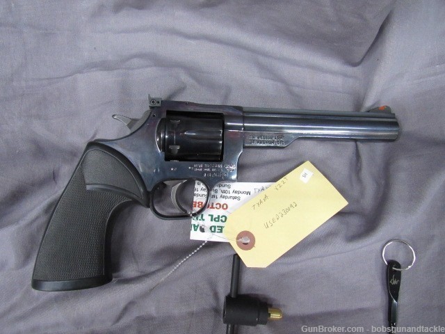 Dan Wesson Model 15-2 .357 Magnum with Barrel Tool-img-16