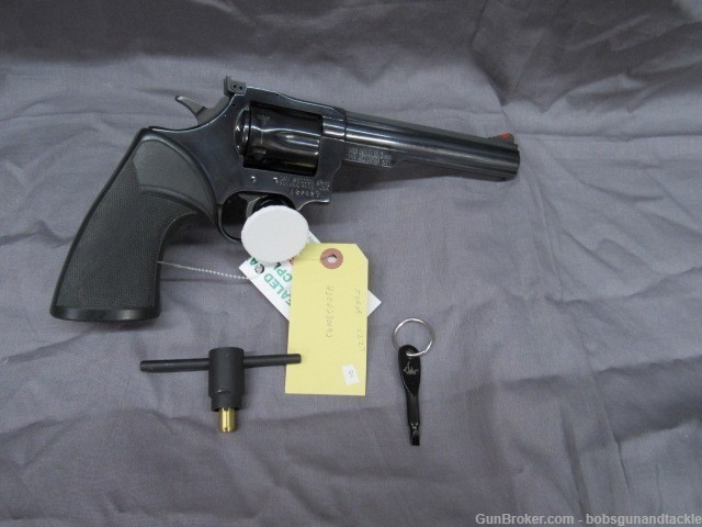 Dan Wesson Model 15-2 .357 Magnum with Barrel Tool-img-1