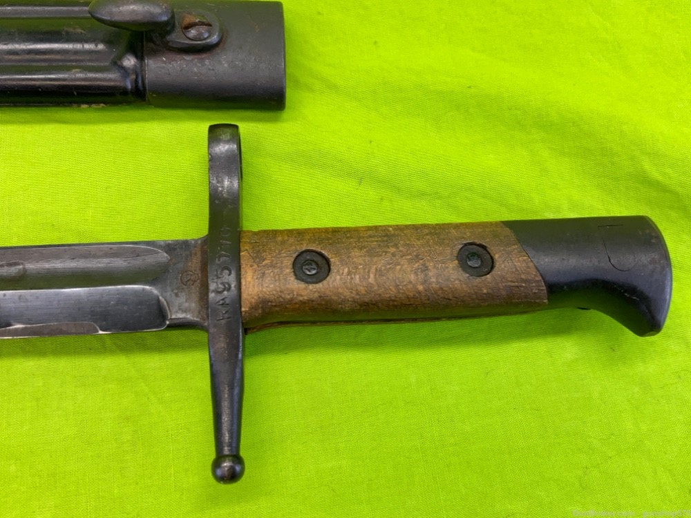 Italian Carcano 1891 M91 Renato Castelli Bayonet Leather Scabbard 1943 Date-img-1