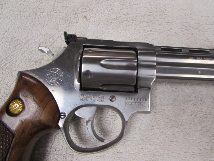 Taurus 689 357 mag 4" VR Stainless Revolver w/ Holster-img-6