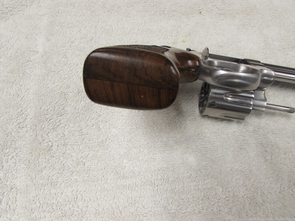 Taurus 689 357 mag 4" VR Stainless Revolver w/ Holster-img-14