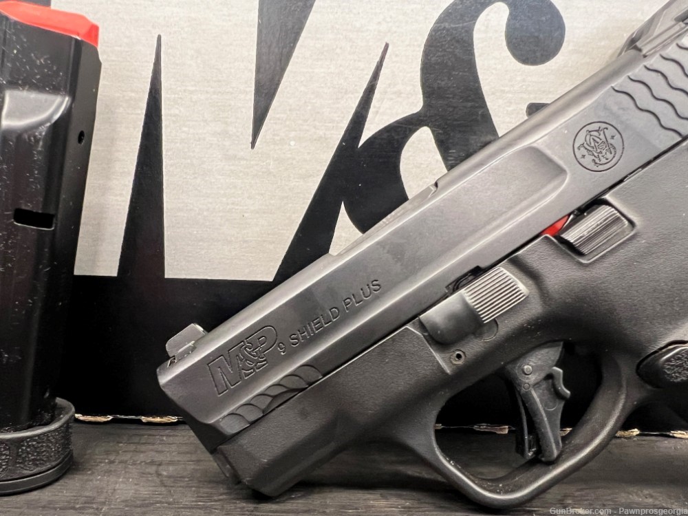 Smith & Wesson shield plus 9mm MAKE OFFER-img-2