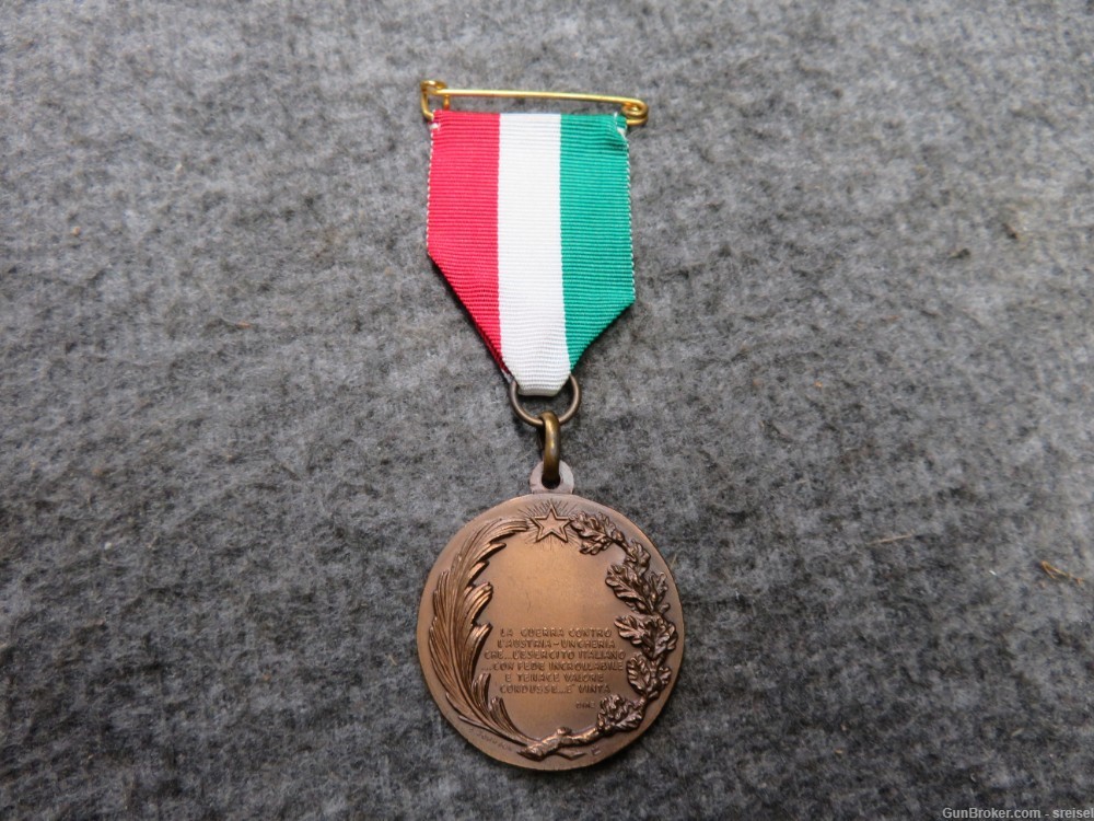 ITALIAN 50TH ANNIVERSARY OF WWI VICTORY MEDAL-ORIGINAL-EXCELLENT-img-3