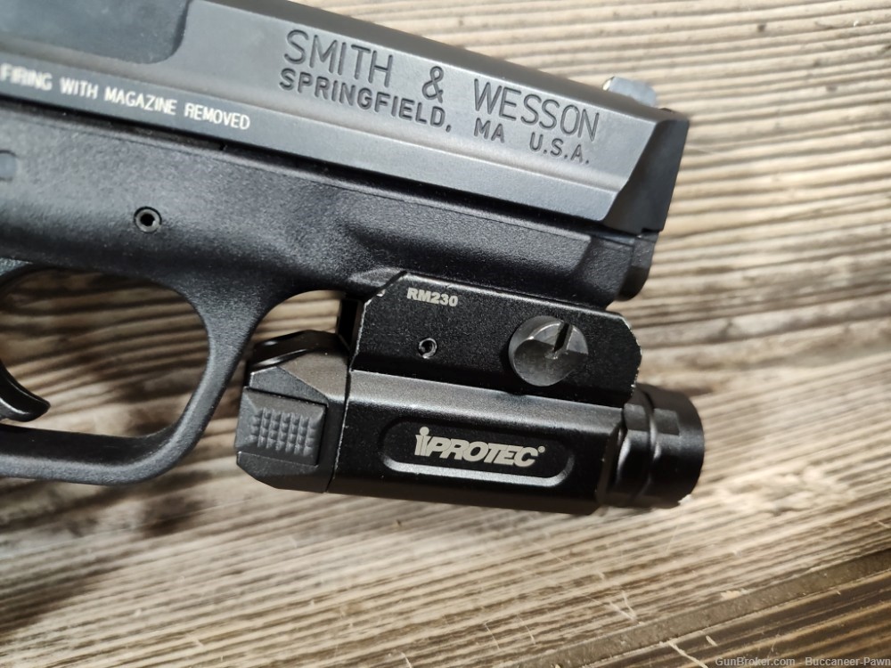 Smith & Wesson M&P9 Semi-Auto 9mm 4.25" Barrel w/ One 17 Rnd Mag & Protec!-img-22