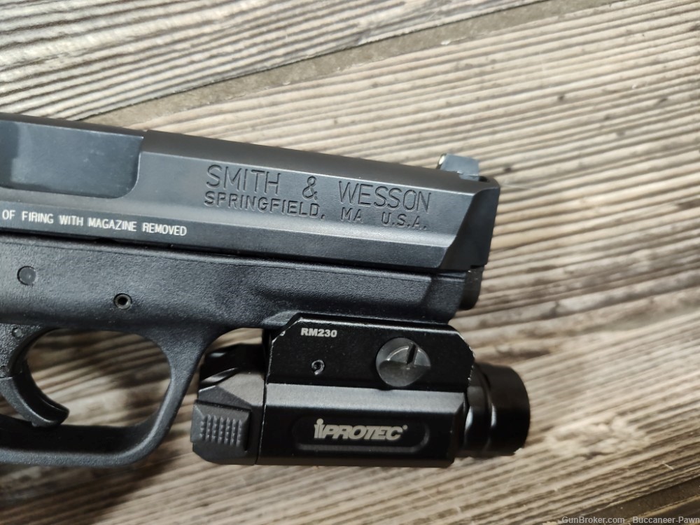 Smith & Wesson M&P9 Semi-Auto 9mm 4.25" Barrel w/ One 17 Rnd Mag & Protec!-img-24