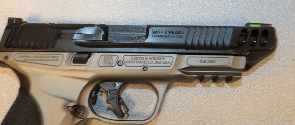 Smith & Wesson M&P Performance Center M2.0 Competitor 9mm 4 Mags Nice!-img-8