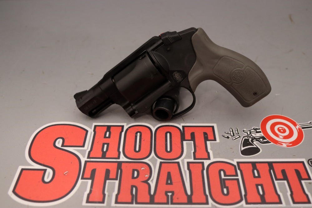 Smith & Wesson Bodyguard 38 1.875"bbl .38 SPL+P w/CT Laser-img-0
