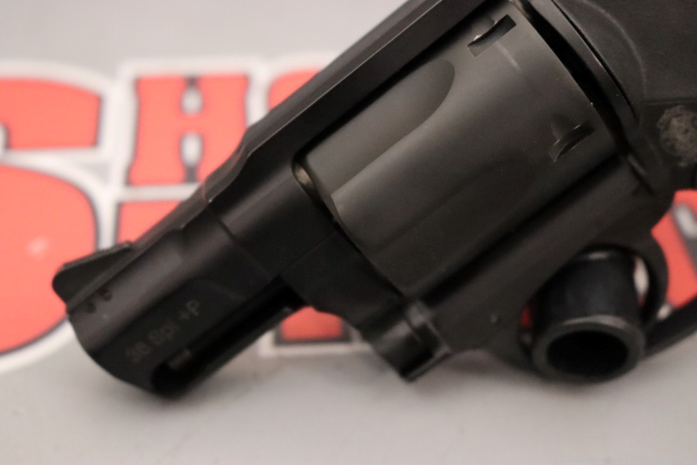Smith & Wesson Bodyguard 38 1.875"bbl .38 SPL+P w/CT Laser-img-10
