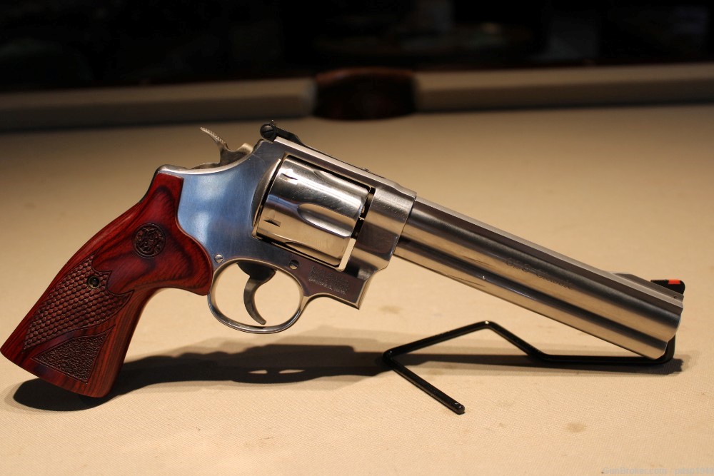 USED Smith and Wesson 629 Classic .44 Mag Revolver 8" Bbl 6rd SA/DA-img-5