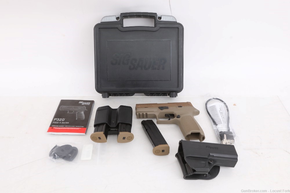 Sig P320 9mm FDE 3.75" Factory Box THREE 17rd Mags Holsters NO RESERVE!-img-0