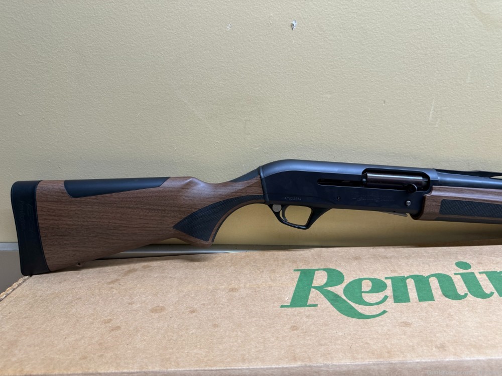 Remington Versa Max 12g 28" Wood Furniture-img-1