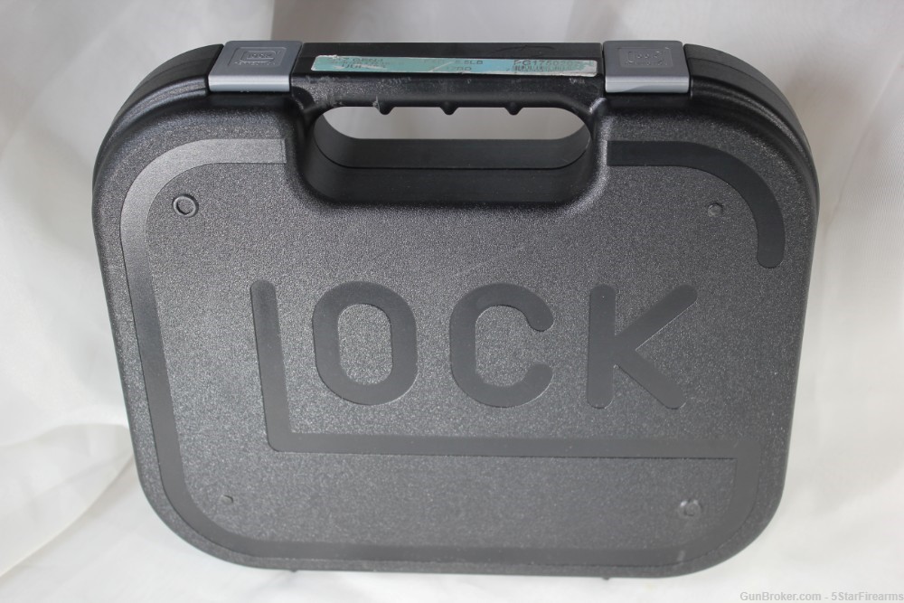 GLOCK 17 Gen 4 2 mags LE trade in Layaway Available NO RESERVE!-img-18