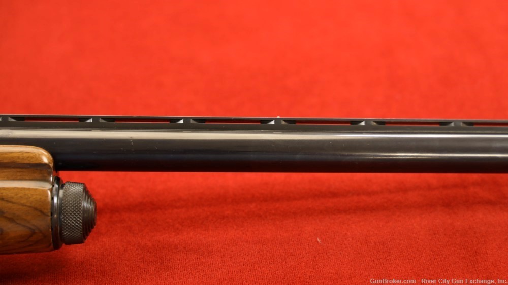 SKB/Ithaca 900 30" Vent Rib Barrel Semi-Auto Shotgun -img-10