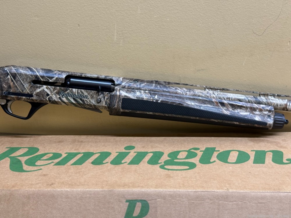 Remington Versa Max 12G 28" Mossy Oak Duckblind-img-1