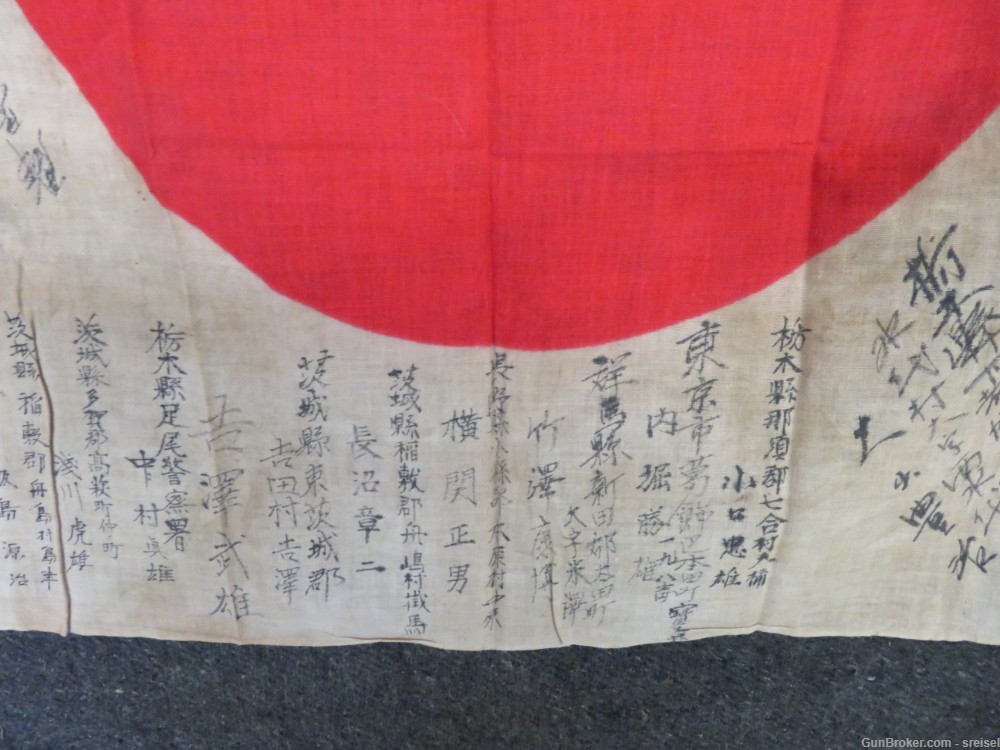 WWII JAPANESE HINOMARU MEATBALL FLAG W/ SIGNED KANJI CHARACTERS-LOOKS GREAT-img-4