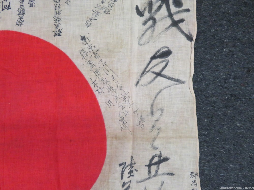 WWII JAPANESE HINOMARU MEATBALL FLAG W/ SIGNED KANJI CHARACTERS-LOOKS GREAT-img-6